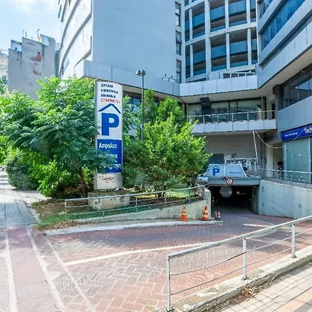 Railway Area Studio Parking Tesalónica Exterior foto